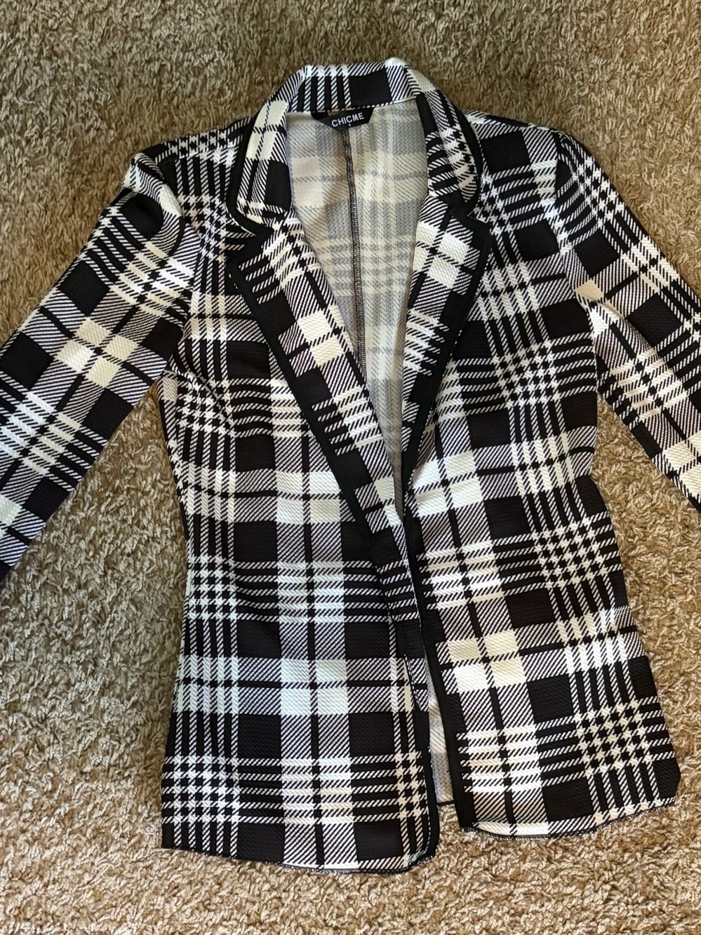 Black and White Plaid 2pc, pant suit.